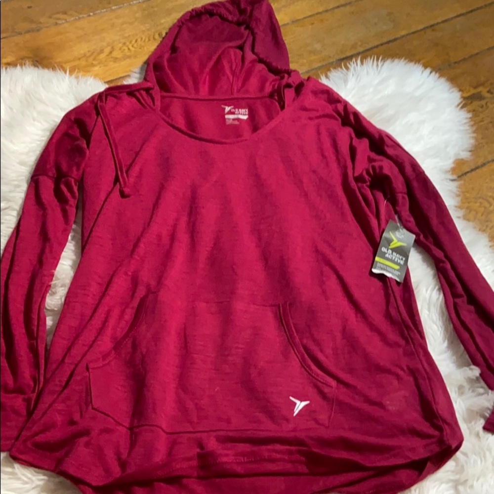 NWT  Old Navy Active lightweight hooded top - XS